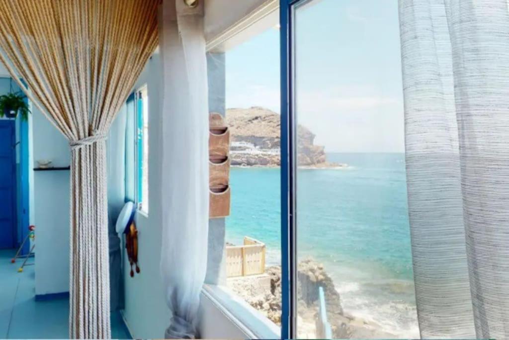 La Casa Con Terraza Privada Sobre El Mar Villa Телде Екстериор снимка