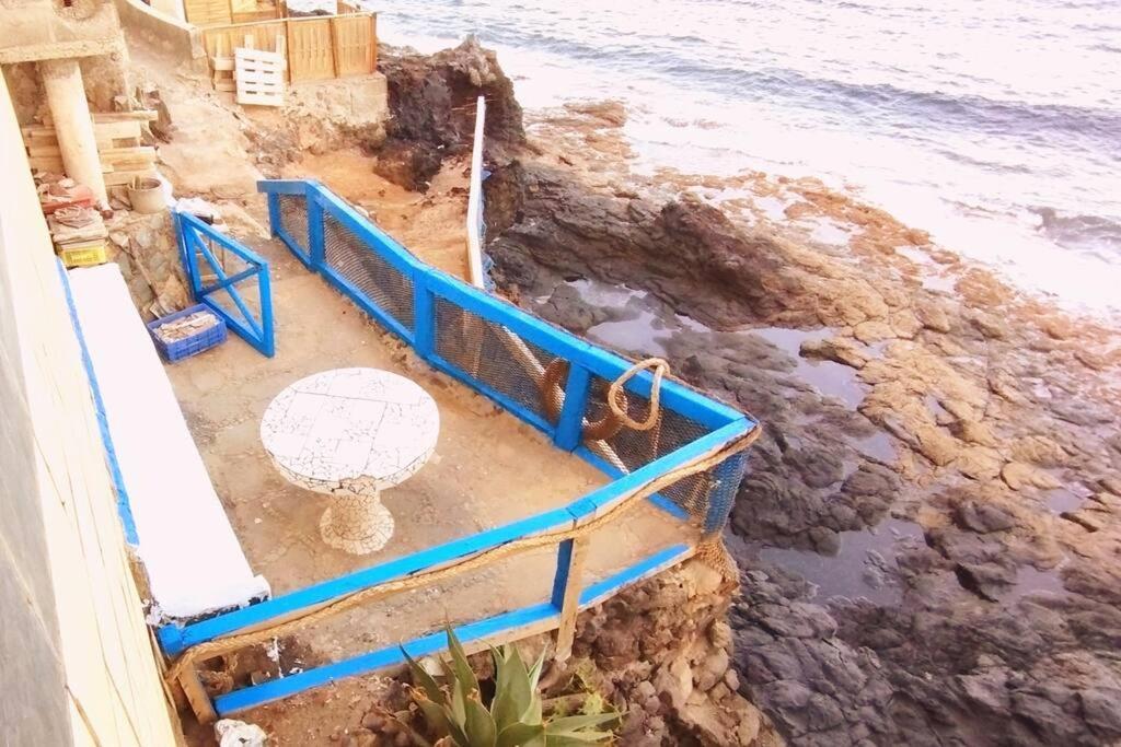 La Casa Con Terraza Privada Sobre El Mar Villa Телде Екстериор снимка